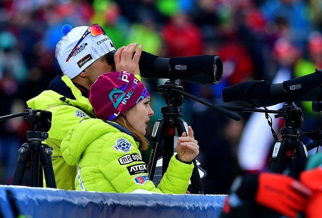 Kateřinu Emmons kromě starosti o děti zaměstnává také práce pro český biatlonový tým