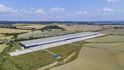 Logistický areál Prologis Park Pilsen II. u dálnice D5 poblíž Plzně. Sídlit v něm bude i sklad Plzeňského Prazdroje. Logistický areál Prologis Park Pilsen II. u dálnice D5 poblíž Plzně. Sídlit v něm bude i sklad Plzeňského Prazdroje.