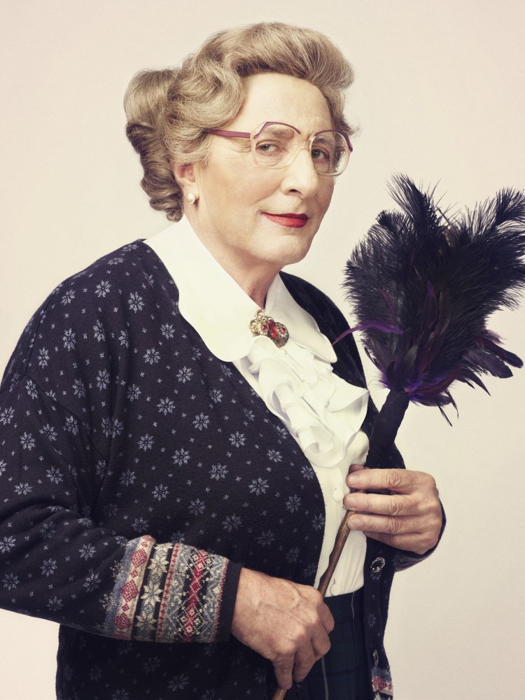 Karel Heřmánek je od Mrs. Doubtfire v podání Robina Williamse k nerozeznání.