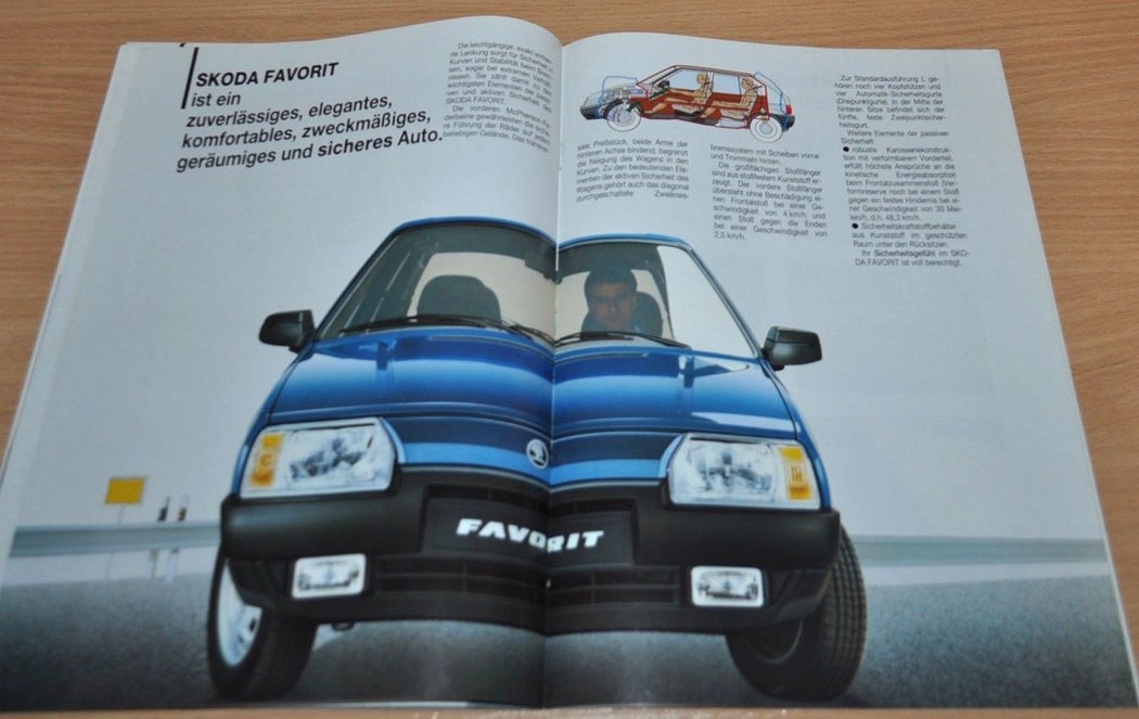 Prospekt Škoda Favorit (1990)