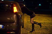 Čechy ohrožuje novodobé otroctví, tvrdí studie. I kvůli prostituci