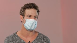 Vladimír Polívka: Mámu bulvár zničil, Bolkova sláva mi nedělala dobře, pláč herců kvůli koronaviru odmítám Vladimír Polívka: Mámu bulvár zničil, Bolkova sláva mi nedělala dobře, pláč herců kvůli koronaviru odmítám