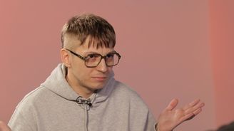 Ladislav Sinai: Nejsem pedofil ani predátor, chtěli mě zničit, svůj vztah k ženám ale chci řešit Ladislav Sinai: Nejsem pedofil ani predátor, chtěli mě zničit, svůj vztah k ženám ale chci řešit