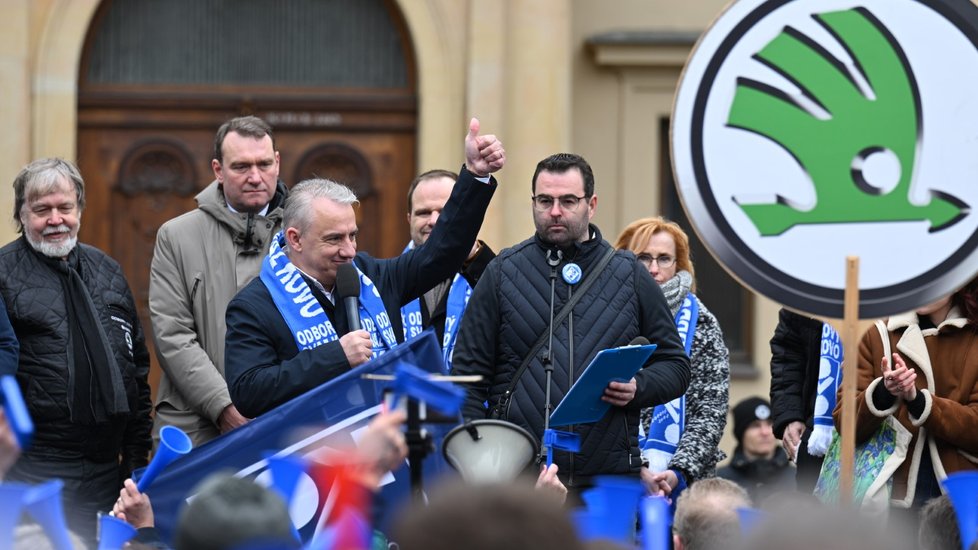 Demonstrace proti důchodové reformě a emisní normě Euro 7 v Praze: Odborový předák Josef Středula (29.3.2023)