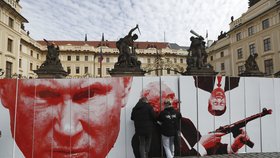 Spolek Kaputin uspořádal happening před Pražským hradem (24.2.2019)