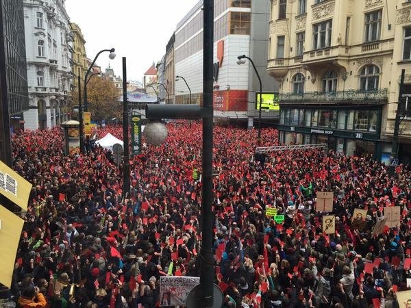 Protest proti Miloši Zemanovi 17. listopadu 2014