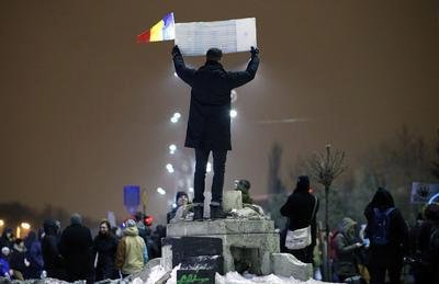 Rumunská vláda zrušila sporné nařízení týkající se korupce, proti kterému rumuni v posledních týdnech vytrvale protestovali