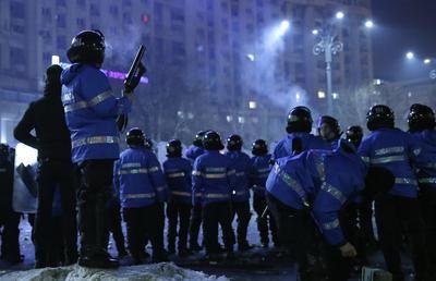 Rumunská vláda zrušila sporné nařízení týkající se korupce, proti kterému rumuni v posledních týdnech vytrvale protestovali