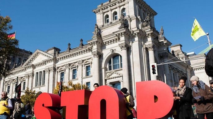 Protest proti TTIP v Berlíně