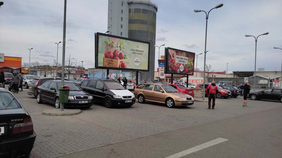 V neděli 11. dubna vyjela z Hodonína spanilá jízda, její účastníci tím kritizují aktuální protikoronavirová opatření.