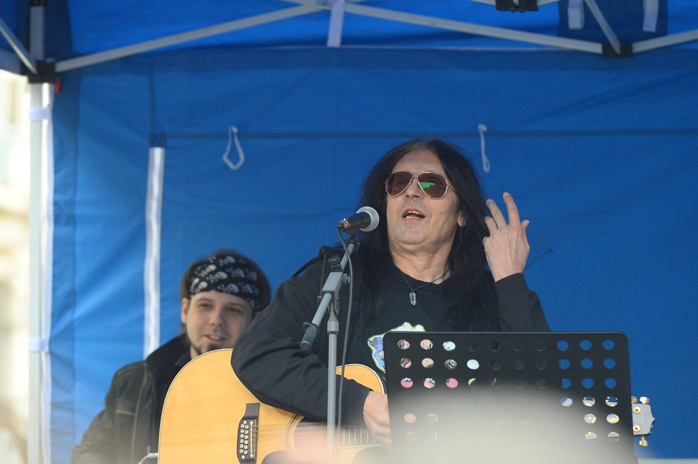 Rocker Aleš Brichta