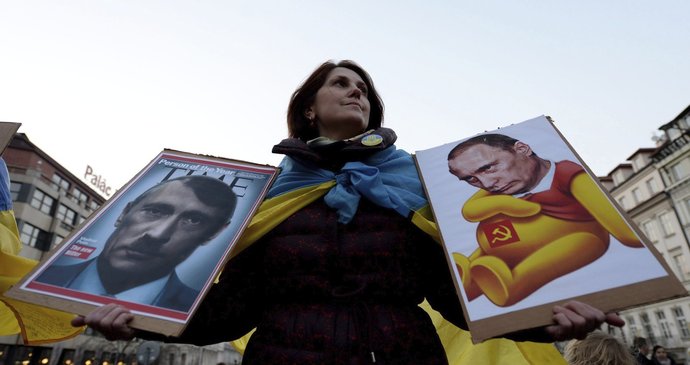 Proti Putinově invazi na Krym se protestovalo i v Praze