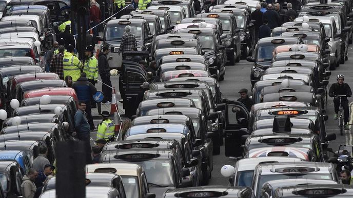 Protesty londýnských taxikářů
