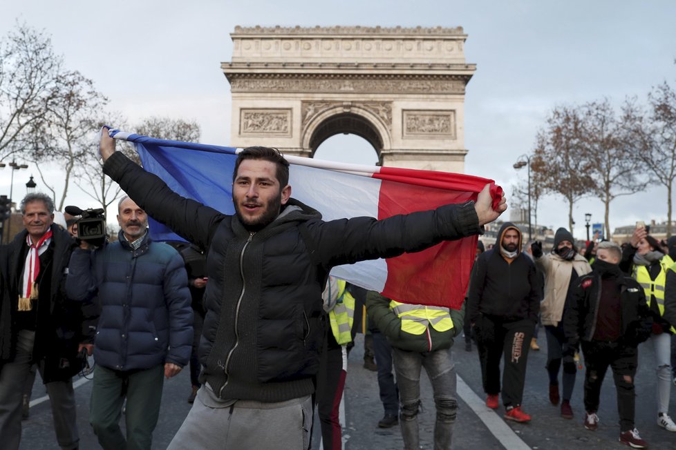 Protesty žlutých vest v Paříži (8.12.2018)