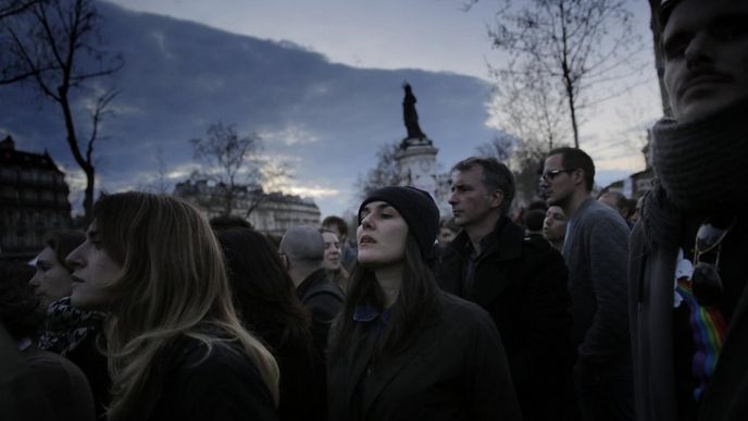 Protesty proti navrhovanému zákoníku práce v Paříži
