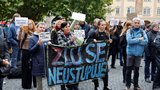 Bouře ve Sněmovně! Koalice nečekaně vytáhla zrušení poplatků. ČT i ČRo už vyhlásily stávku