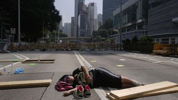 Protesty v Hongkongu pokračují celý víkend