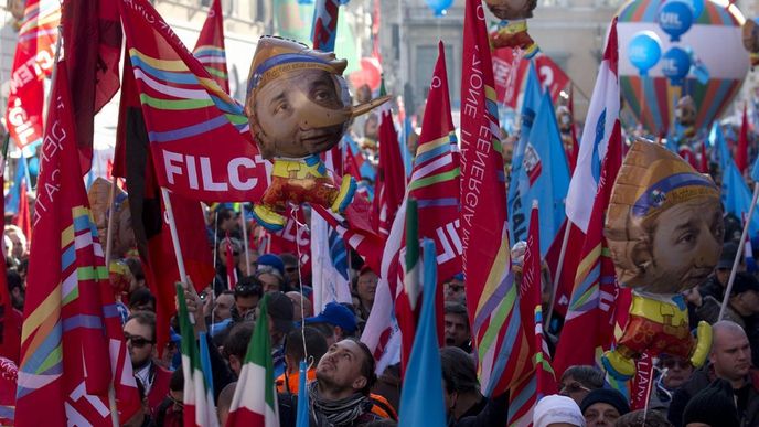 Protivládní demonstrace v Římě