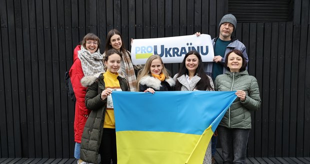 Blesk spustil ukrajinský web ProUkrainu: Novináři utekli před válkou, teď pomáhají i „vašim Ukrajincům“