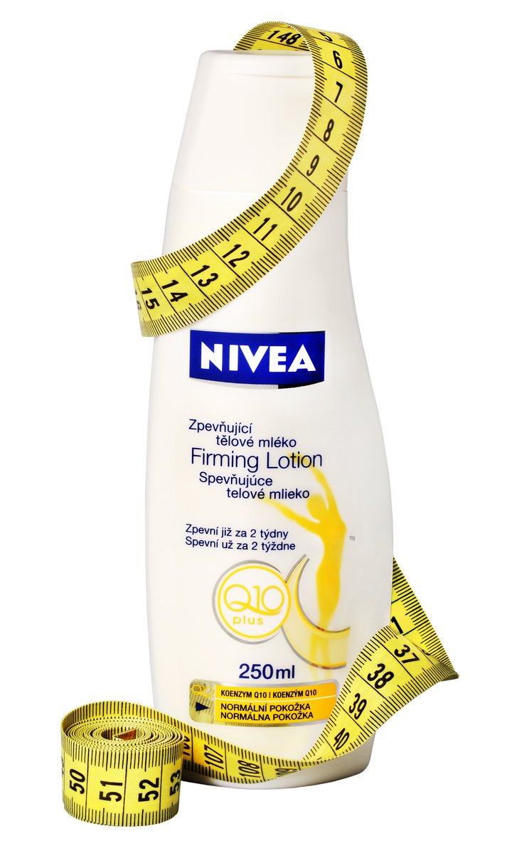 Zpevňující tělové mléko Q10 Plus, Nivea, 149,90 Kč