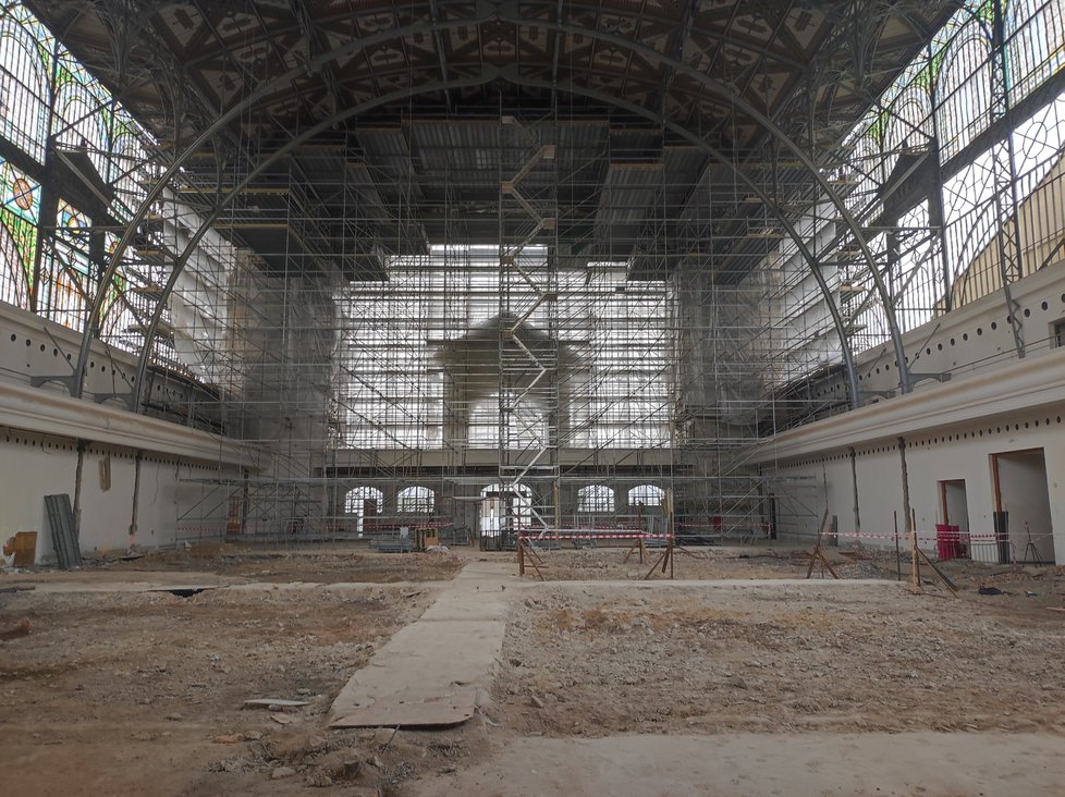 Rekonstrukce Průmyslového paláce v srpnu 2022.