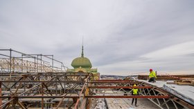 Rok stavebních prací v Průmyslovém paláci: Na řadě je mohutná ocelová konstrukce