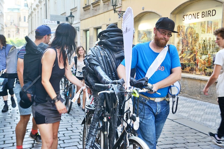 Průvod vyšel ze Staromáku směrem k Vodičkově ulici.