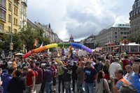 Extremisté vyhlásili „kampaň proti bukvicím“: Homosexuály bude na Pride hlídat ochranka