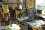 Tři prvňáčci nastoupili do základní školy v Hrčavě.