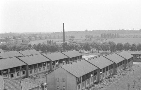 První obchodní středisko v Praze měly Strašnice: Otevřelo před 60 lety