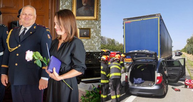 Zdravotní sestra Barbora pomohla v létě matce s třemi dětmi po vážné nehodě na D2. Nyní jí hasiči předali pamětní medaili za mimořádný čin.