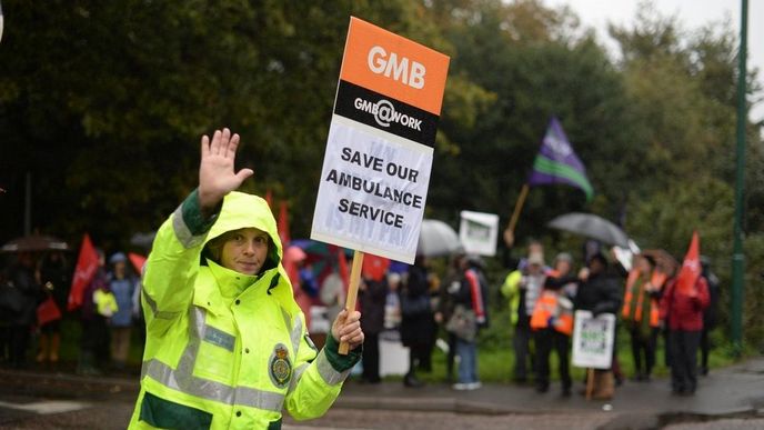 První stávka britských zdravotníků za více než 30 let