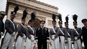 Výročí konce první světové války si ve Francii připomenou státníci ze 180 zemí.