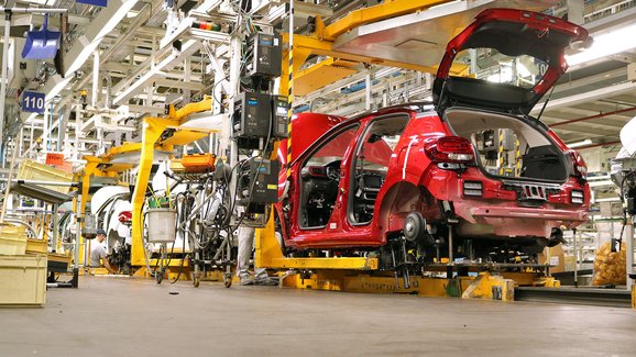 Výroba aut na Slovensku je na rekordu, loni přesáhla 1,1 milionu