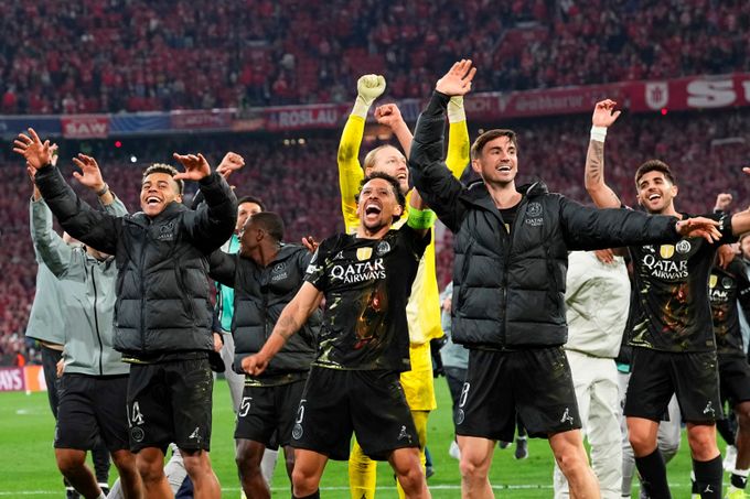Bayern - PSG 1:1. Pařížané uhájili náskok a po roce si opět zahrají finále Ligy mistrů Bayern - PSG 1:1. Pařížané uhájili náskok a po roce si opět zahrají finále Ligy mistrů
