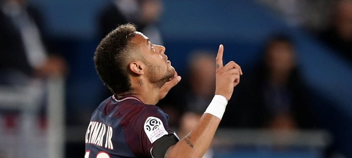 Hvězdný Neymar slaví gól v dresu PSG proti Toulouse