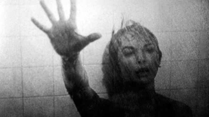 Slavný americký film Psycho od mistra hrůzy Alfreda Hitchcocka slaví šedesát let od uvedení.