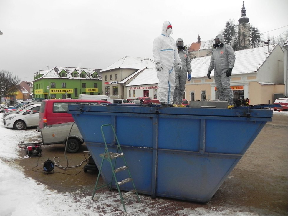 Jedna z dřívějších nákaz ptačí chřipkou