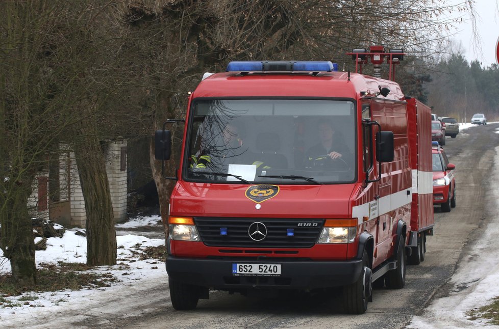 V Zárybech u Prahy veterináři vybili 160 kusů drůbeže kvůli ptačí chřipce.