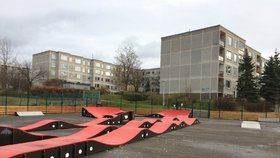 V Praze 14 u volnočasového centra Plechárna vznikl nový skatepark. (ilustrační foto)