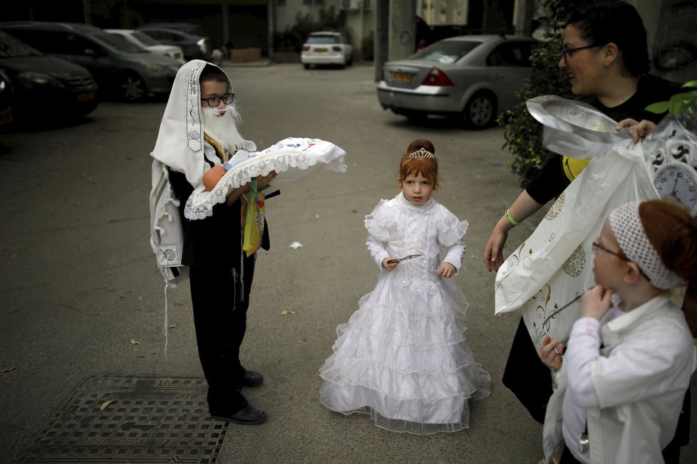 Oslavy nejveselejšího židovského svátku Purim