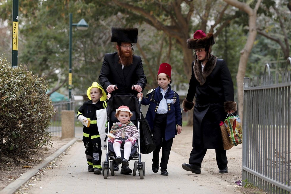 Oslavy nejveselejšího židovského svátku Purim