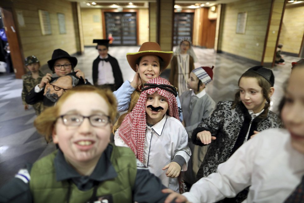 Oslavy nejveselejšího židovského svátku Purim