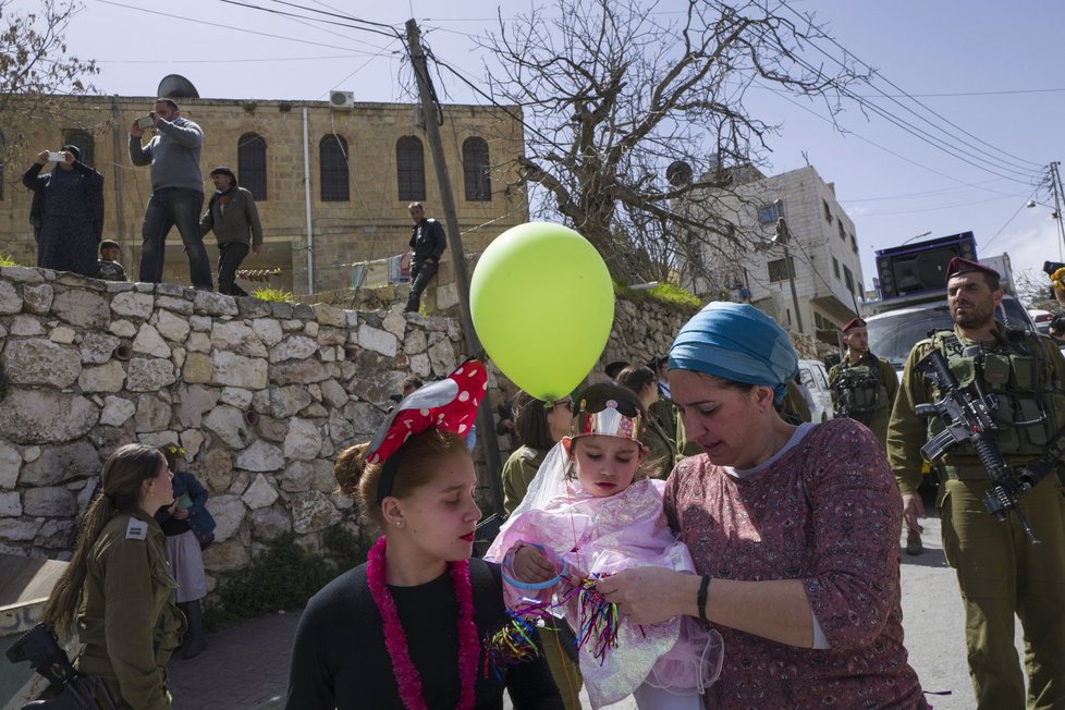 Oslavy nejveselejšího židovského svátku Purim