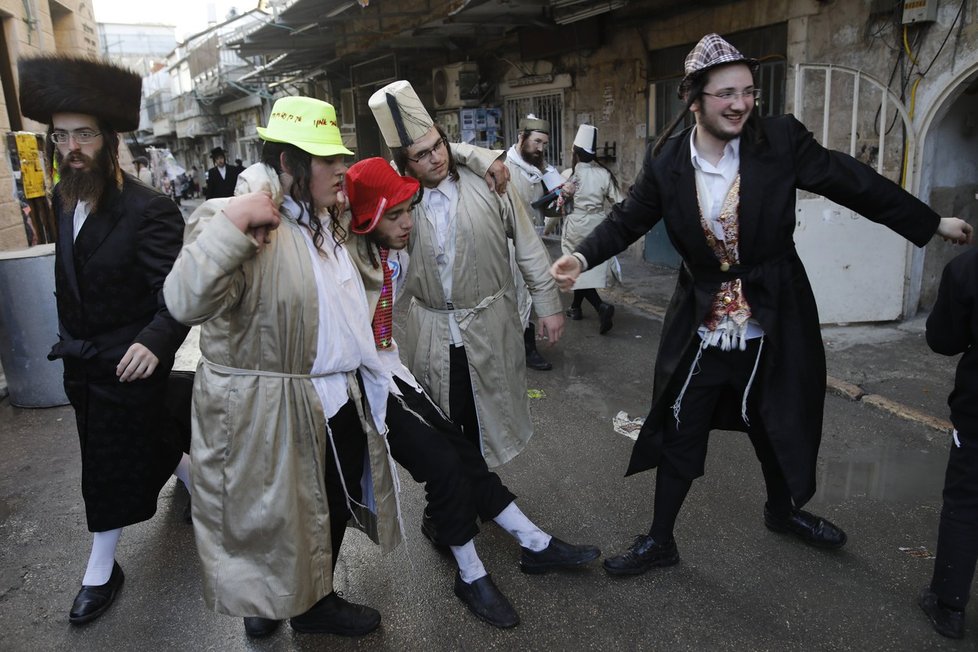 Oslavy nejveselejšího židovského svátku Purim