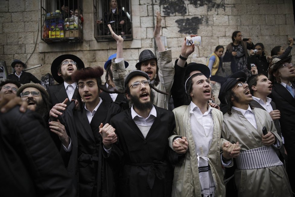 Oslavy nejveselejšího židovského svátku Purim