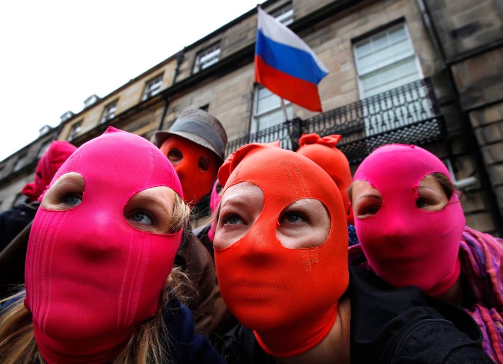 Rusky protestují v Moskvě proti uvěznění skupiny
