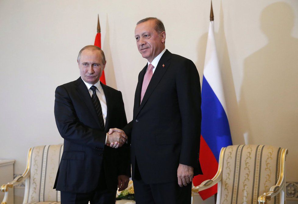 Putin se sešel s Erdoganem.