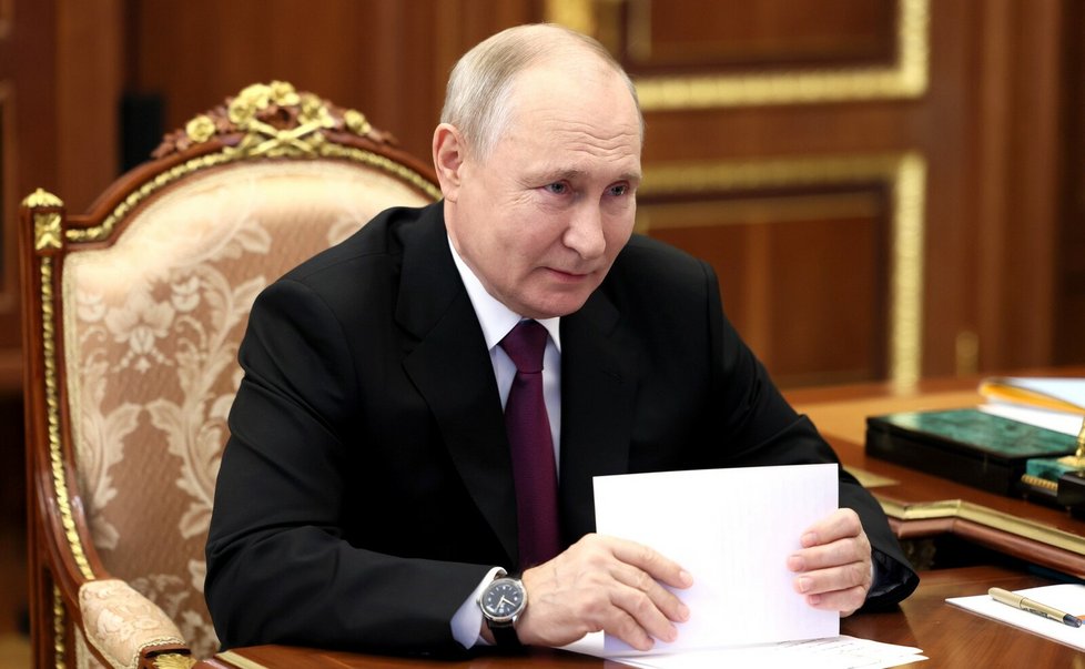 Vladimir Putin si pozval čečenského vůdce Ramzana Kadyrova (28. 9. 2023).