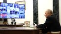 Vladimir Putin při telekonferenci v Kremlu (20. 2. 2024).